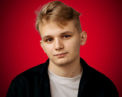 Кирилл Мазур